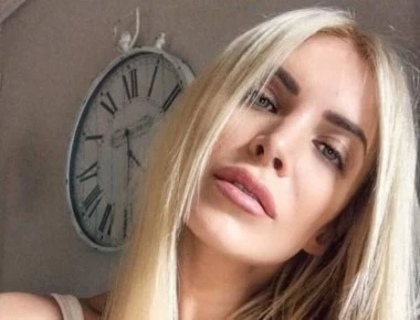 Κατερίνα Καινούριου: Βόλτες για ψώνια στην Κηφισιά